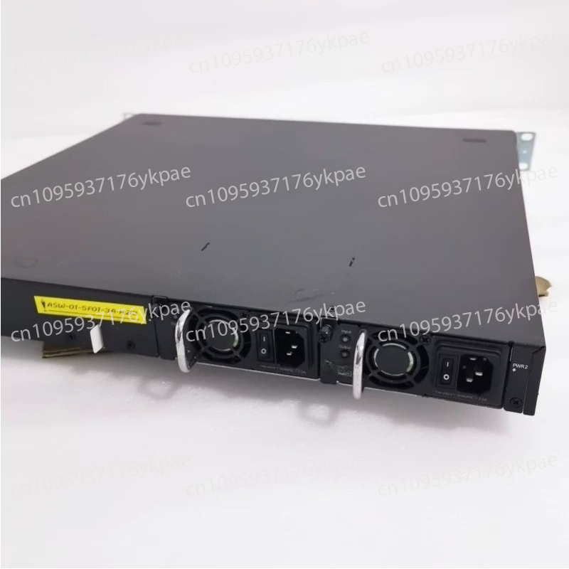 Switch 48 Port Poe Gigabit - 802.3at 30Wハイパワー1000W電源 48ポートギガビットPOEポート 40,000メガビットSFP+スイッチを使用しました