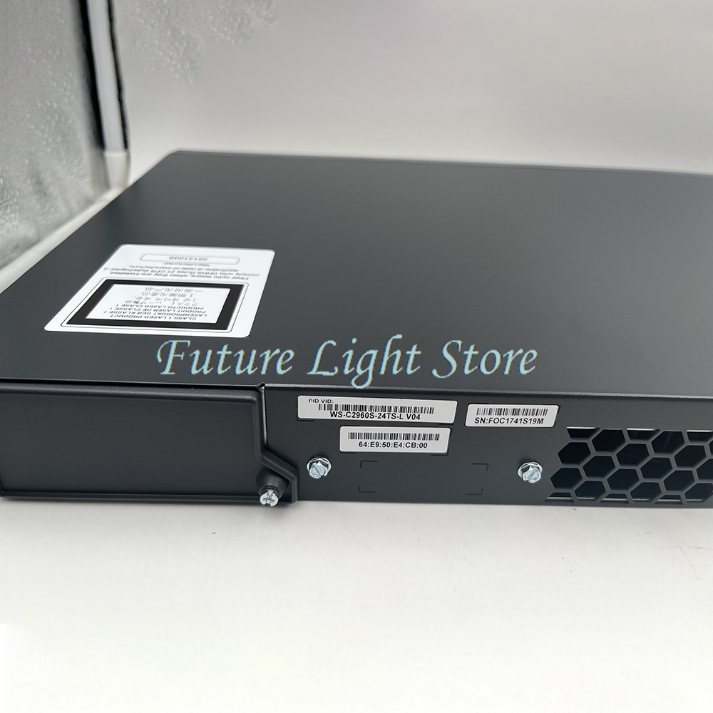 Managed Switch 24 Port Gigabit - WS-C2960S-24TS-L 24 フルギガビット +4 ポート SFP
