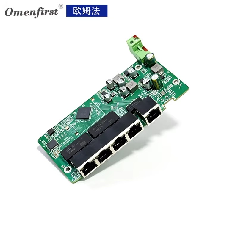 5ポート 2.5G PoE イーサネット 100/1000/ - Switch 5 Port 2.5G Unmanaged のレビューと価格