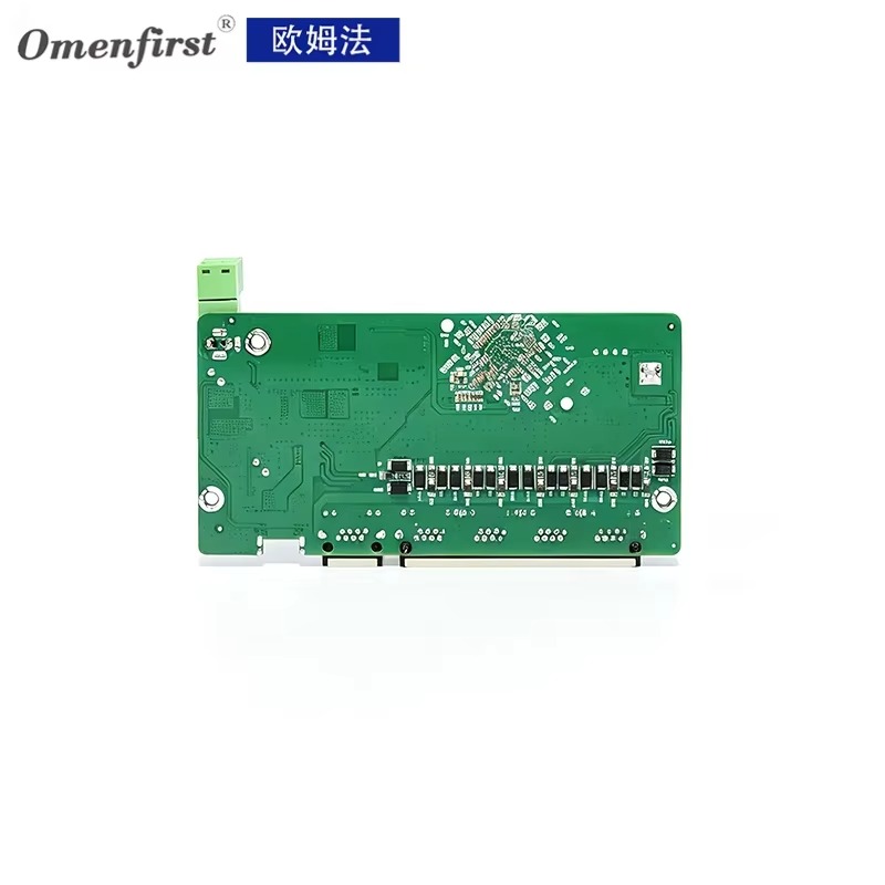 5ポート 2.5G PoE イーサネット 100/1000/ - Switch 5 Port 2.5G Unmanaged のレビューと価格